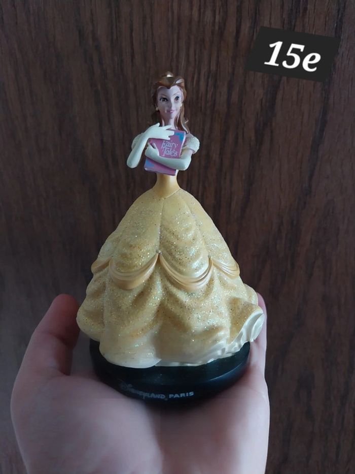 Belle lectrice dlp