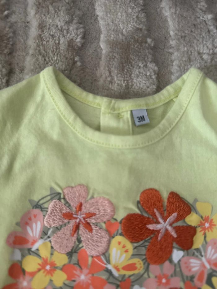 T-shirt bébé fille – 3 mois - photo numéro 3