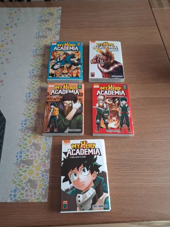 Lot de 5 manga de 11 a 15 my hero academia 