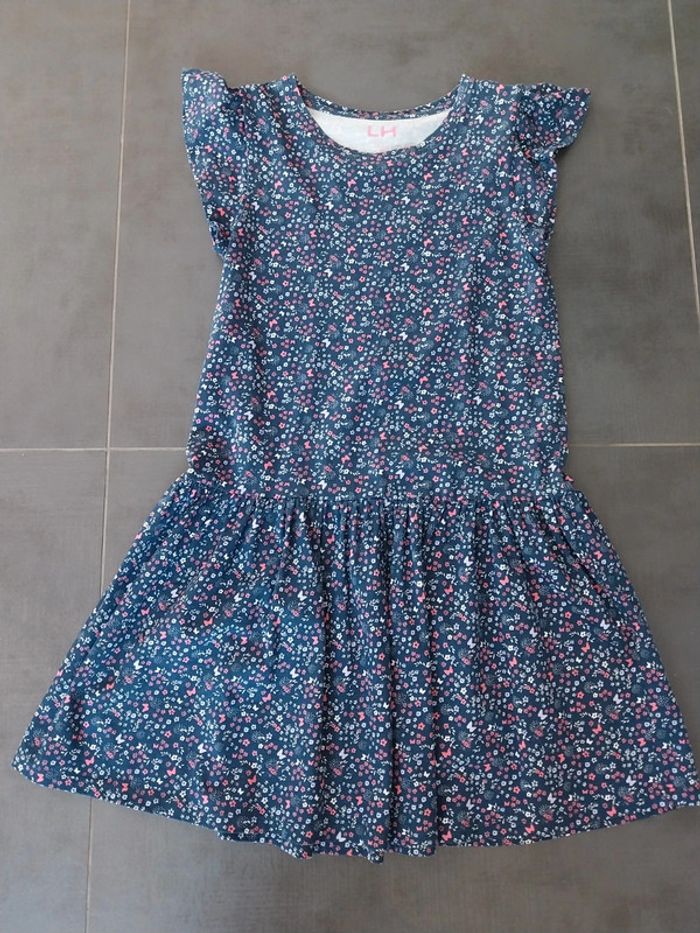 Robe 12 ans neuve fleurs