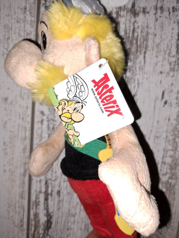lot de 2 Peluches asterix et obelix neuve - photo numéro 4