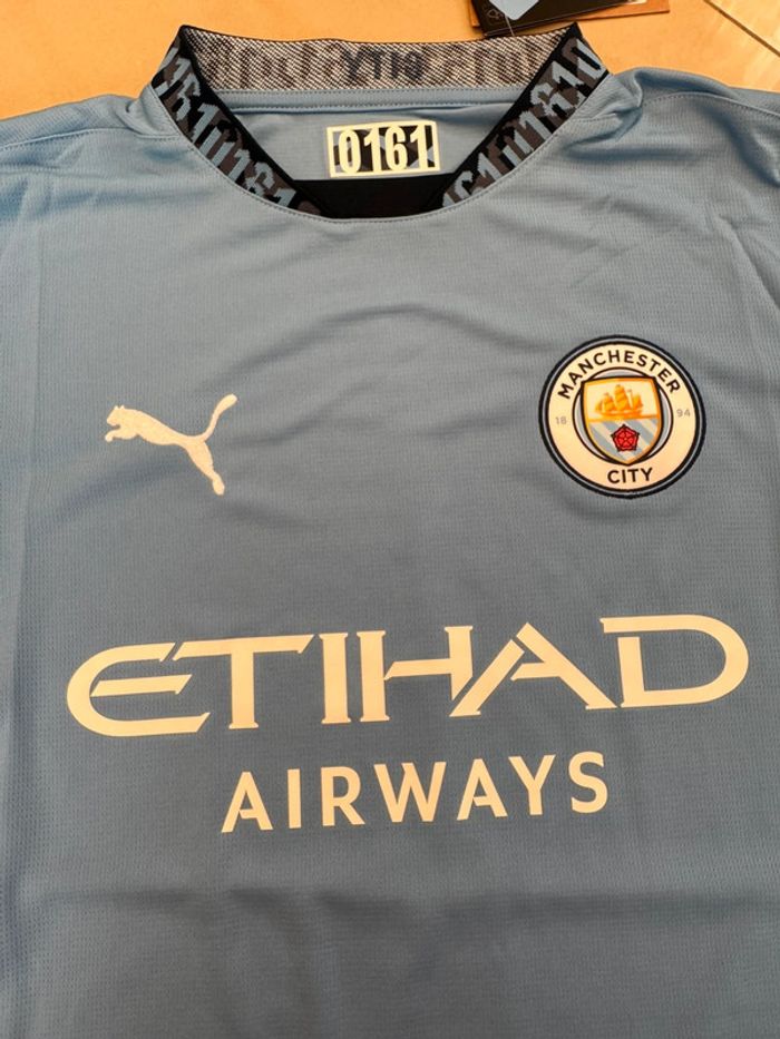 Maillot de foot Puma équipe Manchester City 2024 / 2025taille 15/16 ans authentique neuf - photo numéro 3