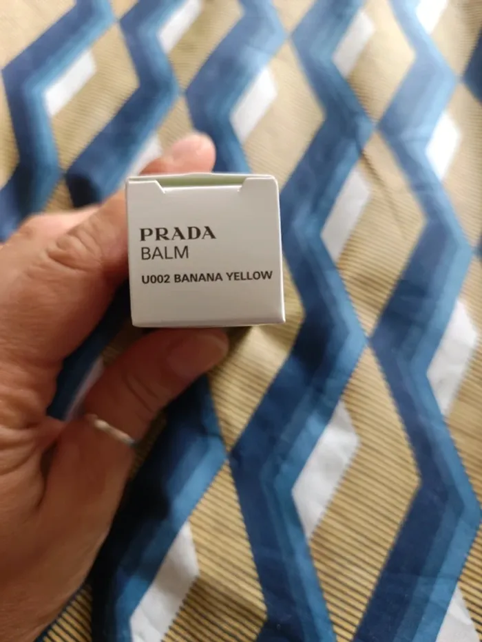 Baume à lèvres Prada - photo numéro 5