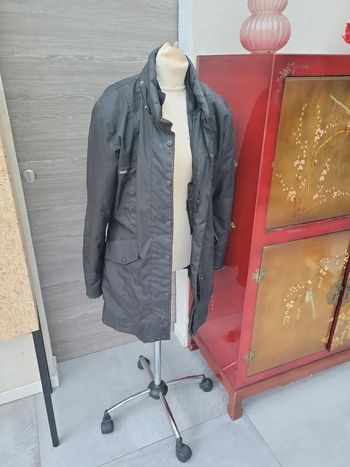 Veste de moto taille étiquette XL mais taille L femme doublure