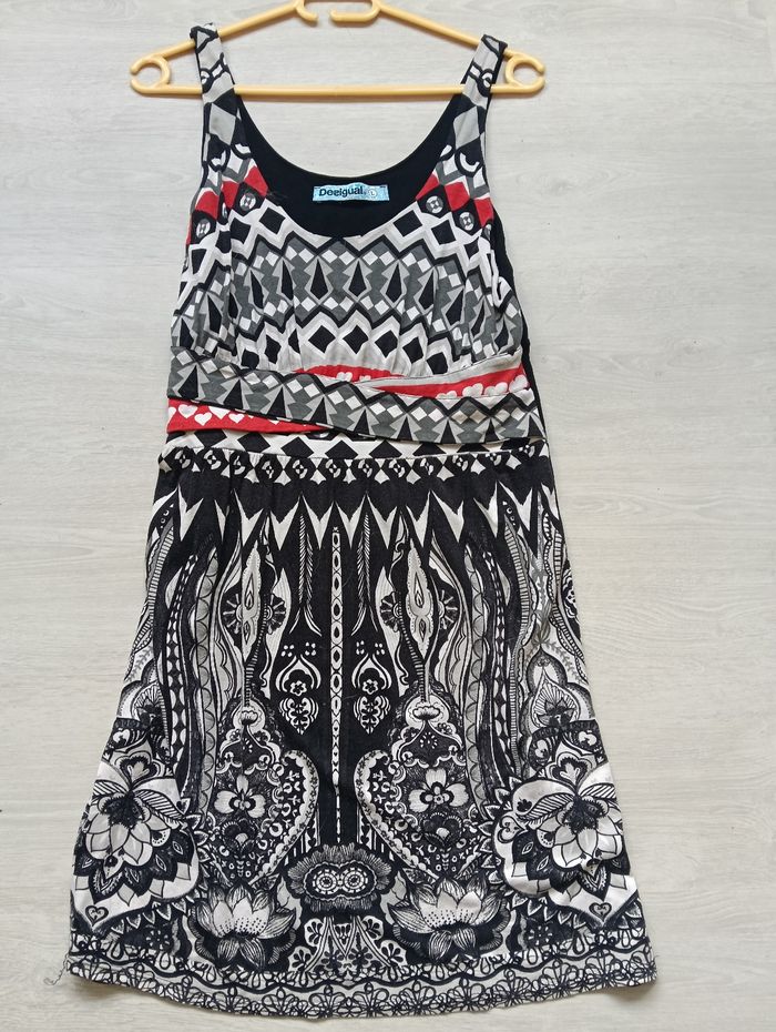 Robe Desigual taille L