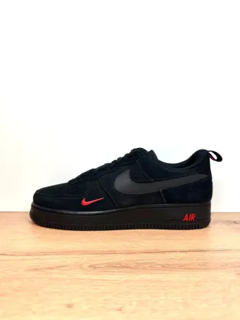 Basket Sneakers Homme Nike Air Force 1 Multi Swoosh Black Red - 45 EUR - Neuve