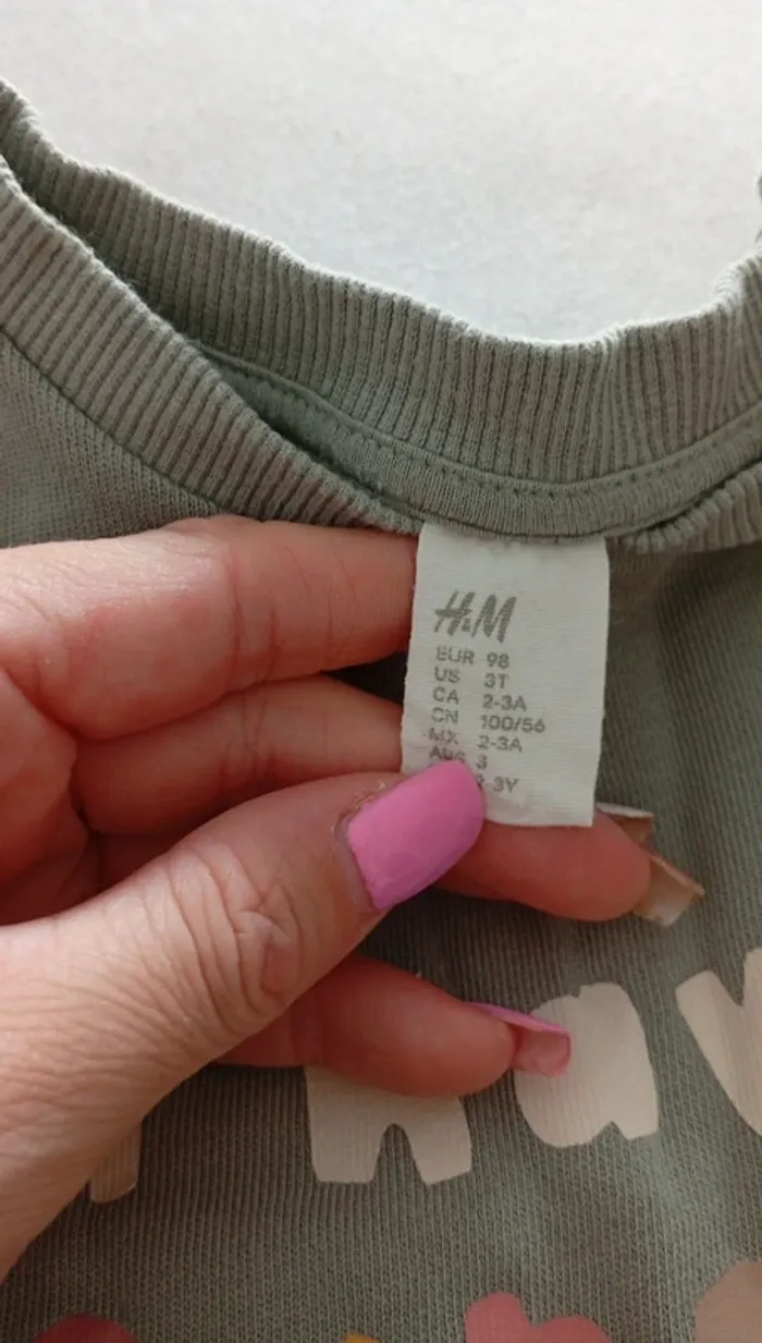 Pull h&m taille 98-3 ans - photo numéro 2