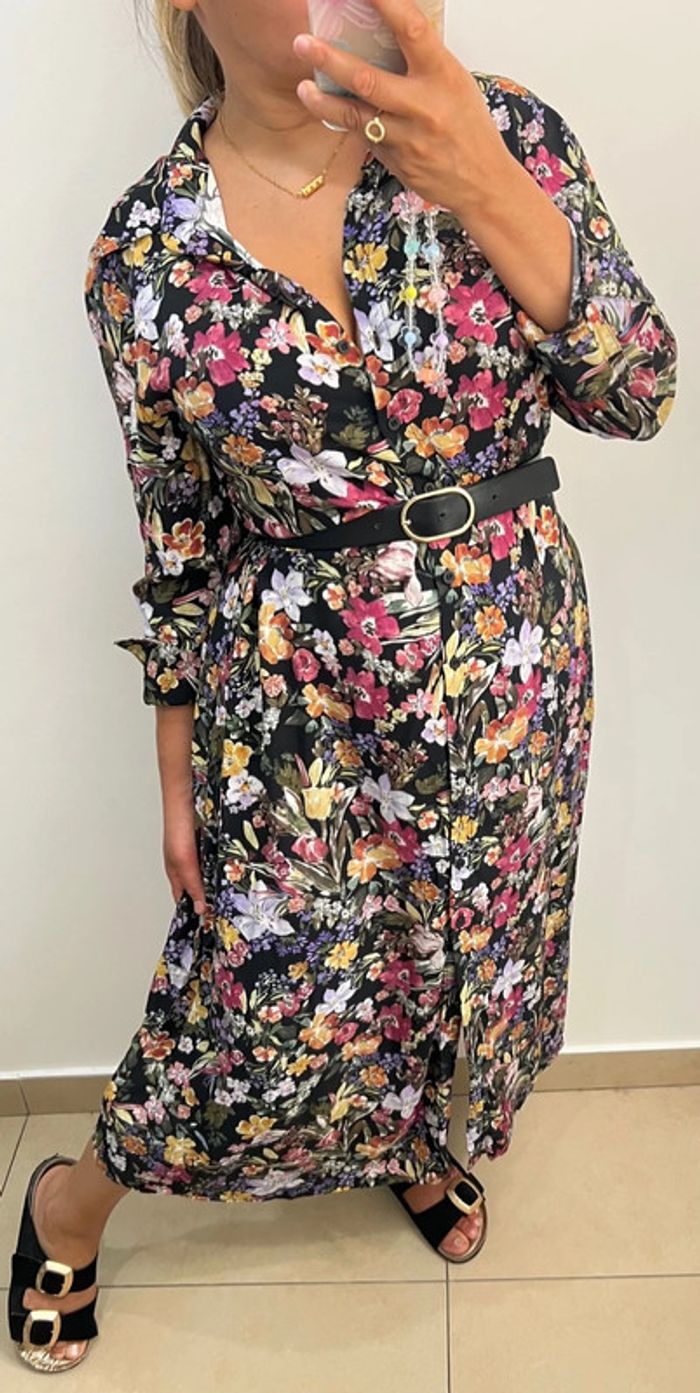 Robe chemise à fleurs - photo numéro 3