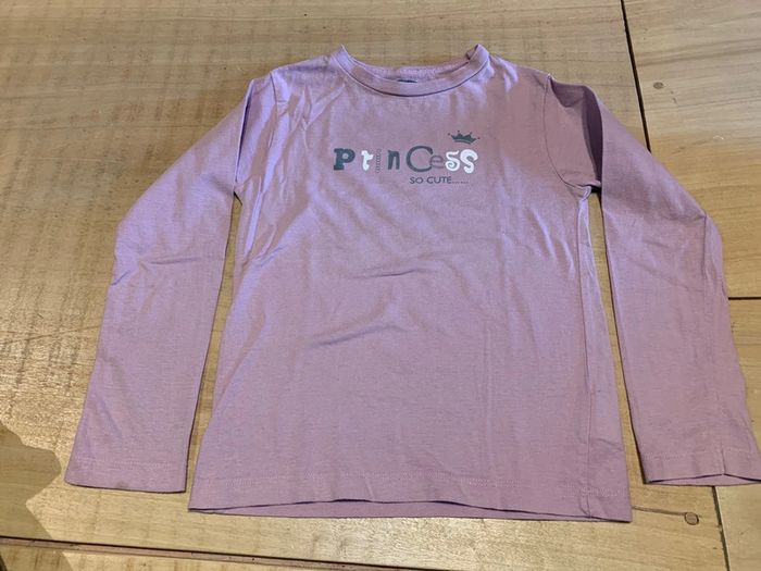 Lot de tee-shirts manche longue taille 5 ans - photo numéro 4