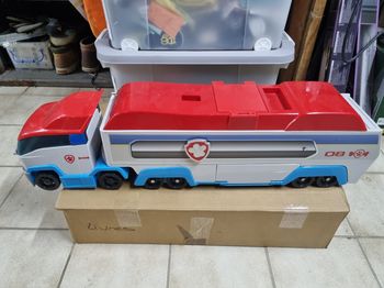 Camion Pat patrouille avec figurines 