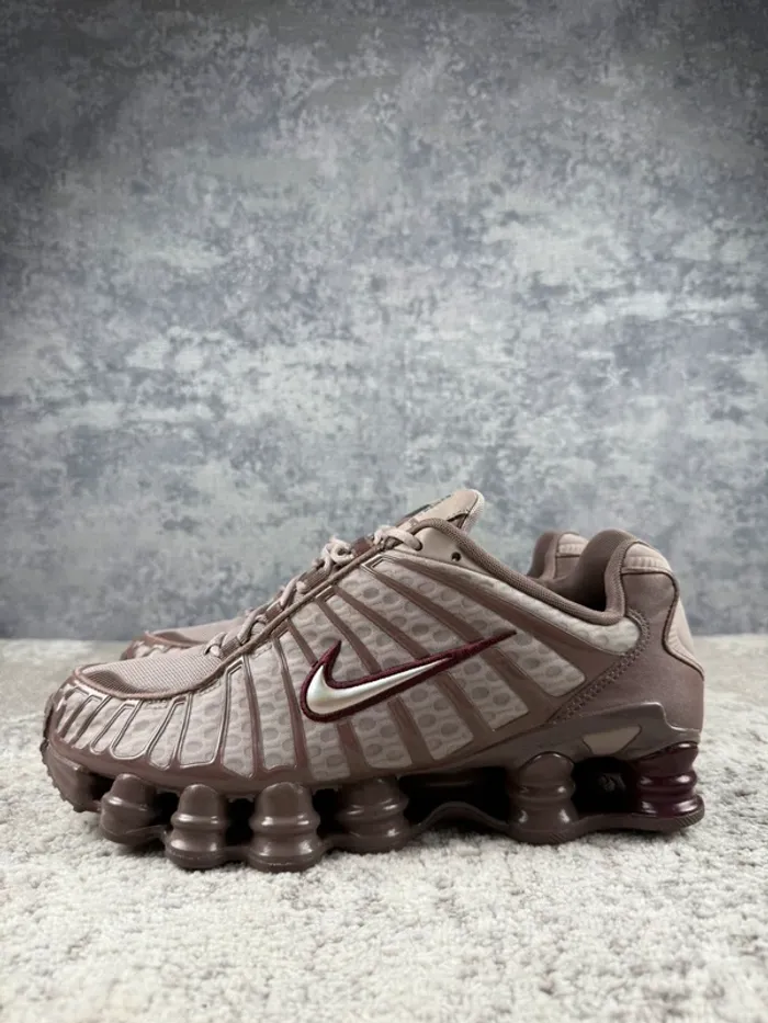 Nike Shox TL Pumice Night Marron - Brown / Bordeaux - photo numéro 5