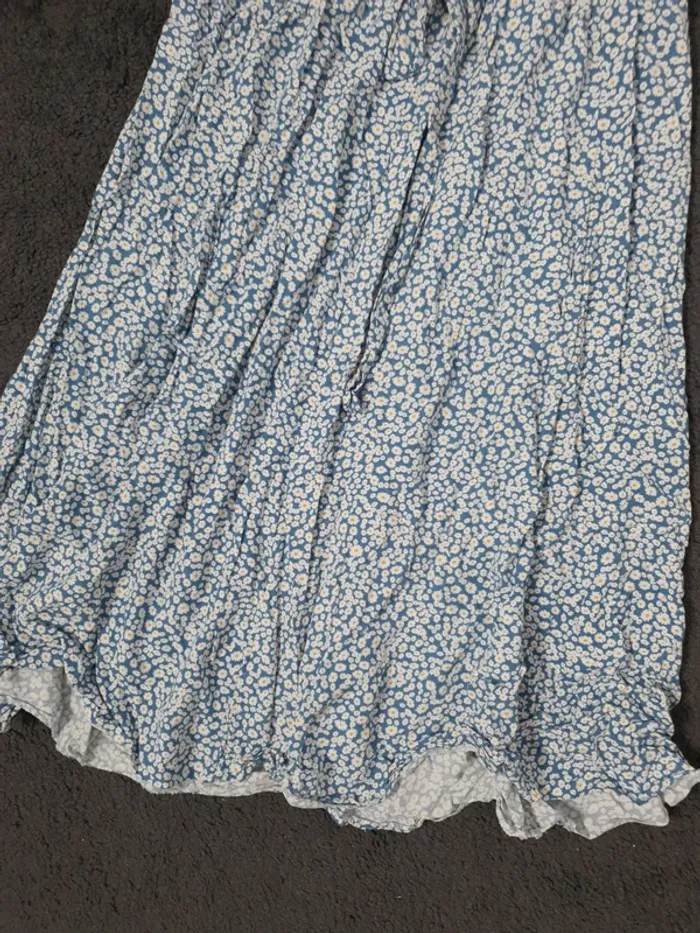 Jupe bleu à Marguerite - photo numéro 2