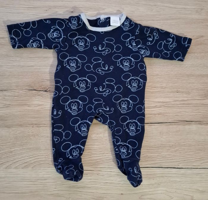 10 pyjamas bébé taille 1 mois - photo numéro 5
