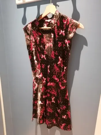 😍Robe 36 motif japonisant rose et noir extra vif😍