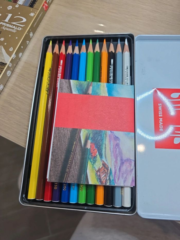 Crayon de couleur - photo numéro 3