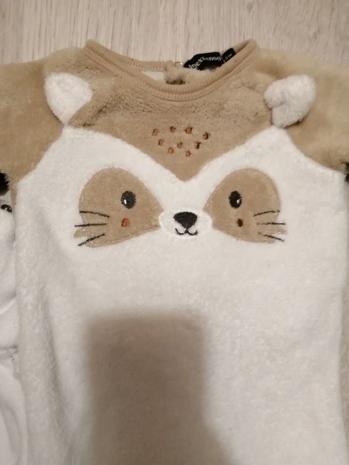 Lot 3 pyjamas 9 mois - photo numéro 4