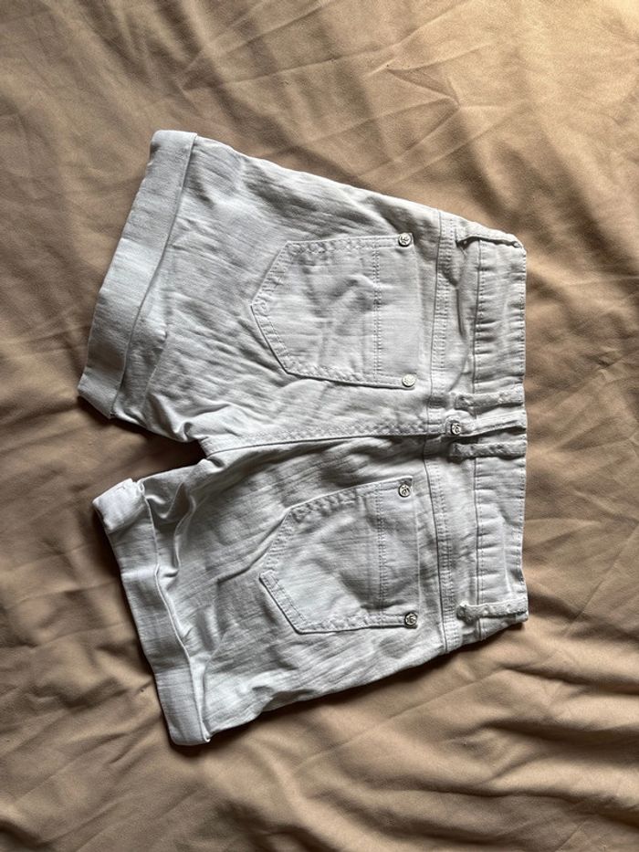 Short - photo numéro 2