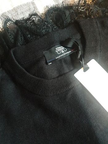 Robe pull dentelles