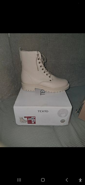 Bottines taille 40 neuvebotr