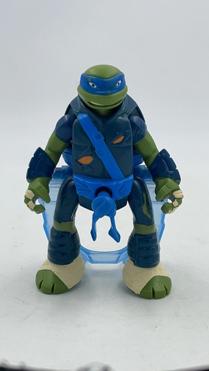 Figurine TMNT Teenage Mutant Ninja Turtles Leonardo Throw N Battle 2013 Playmates Toys - photo numéro 2