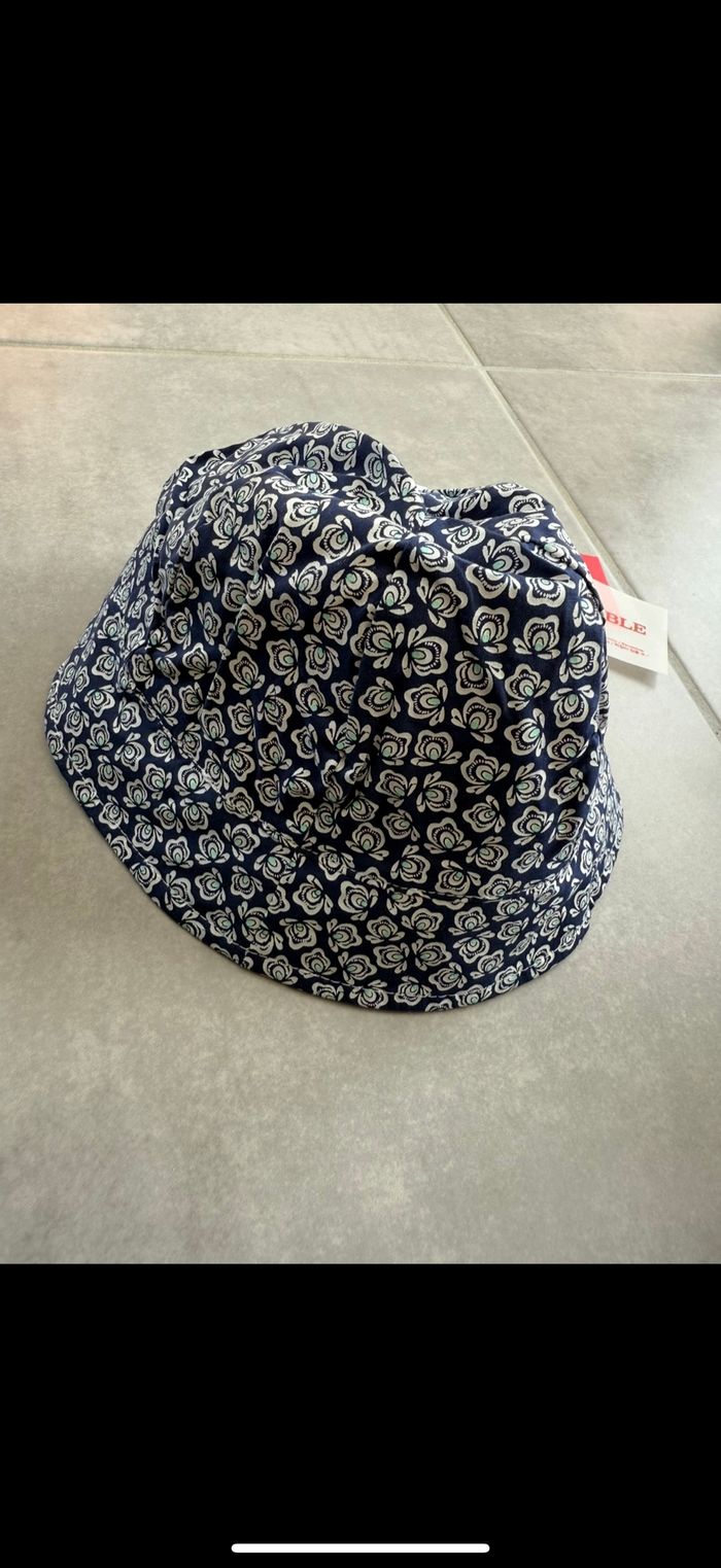 Chapeau / bob réversible 6/12 mois - photo numéro 9