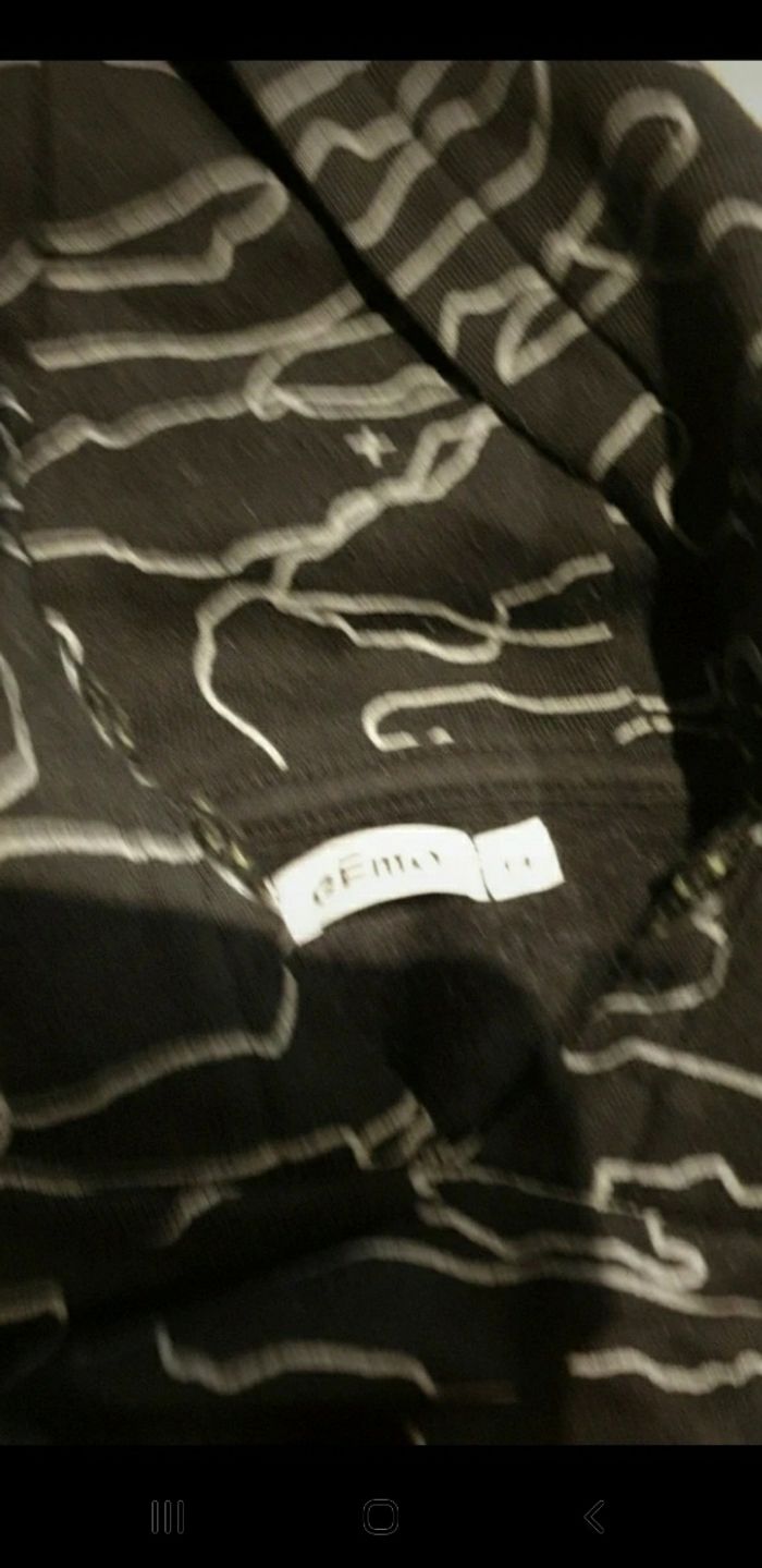 Sweat capuche garçon TBE 14 ans - photo numéro 3