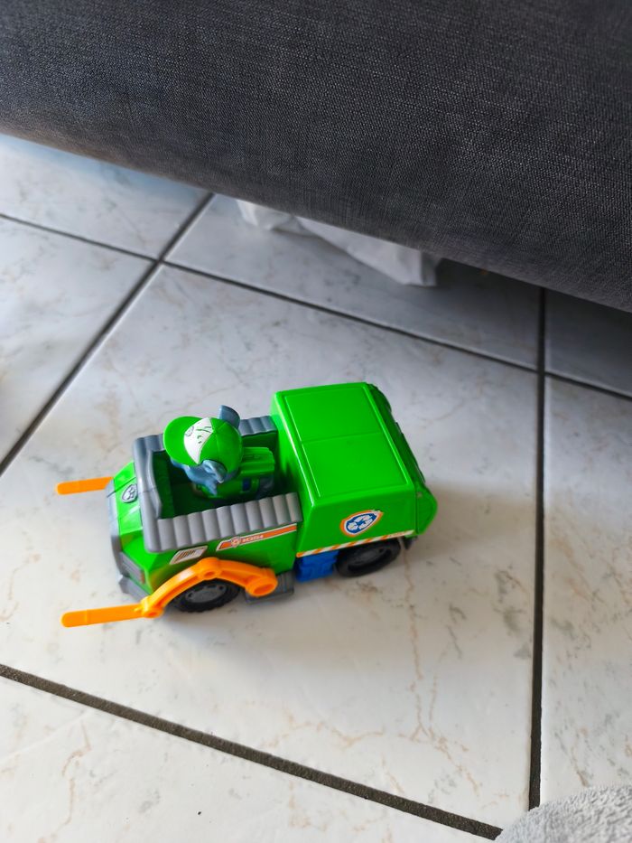 Voiture et personnage PAT PATROUILLE - photo numéro 4