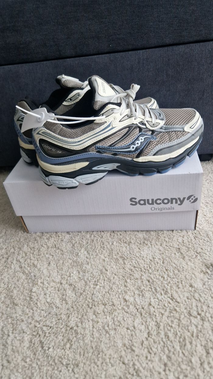 Saucony