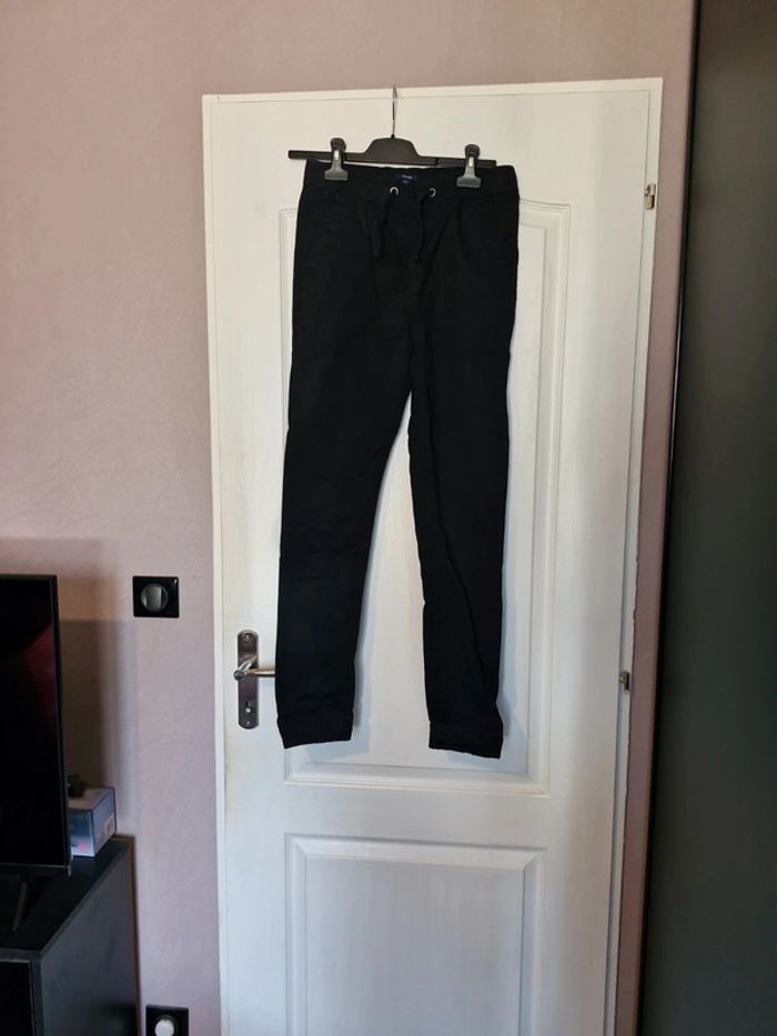 2 cargos noirs xs