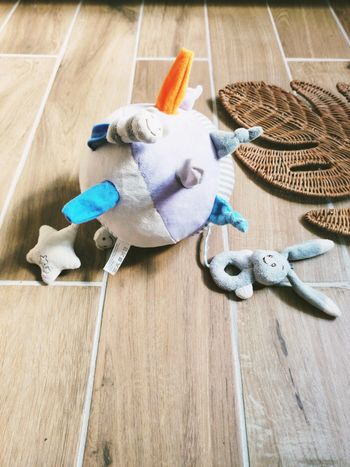 🐰Balle peluche d'éveil sensoriel en tissu/peluche