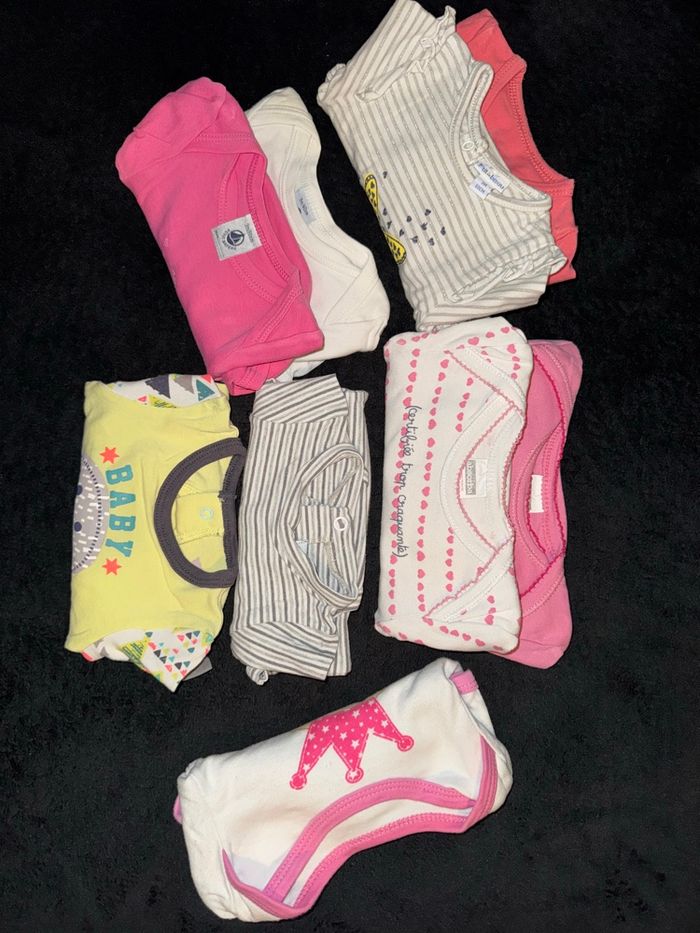 Lot de 6 pyjamas grenouillères et 9 Bodies Manches longues T3/6mois - photo numéro 2