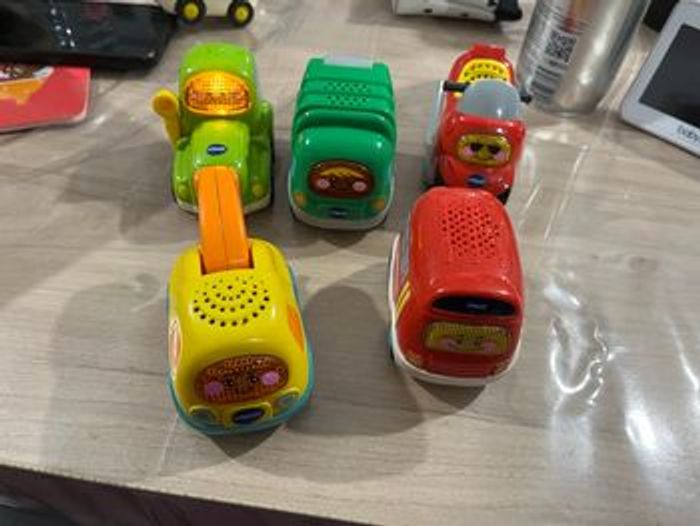 Tut tut bolide - photo numéro 2