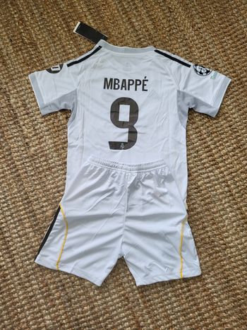 Ensemble football enfant 