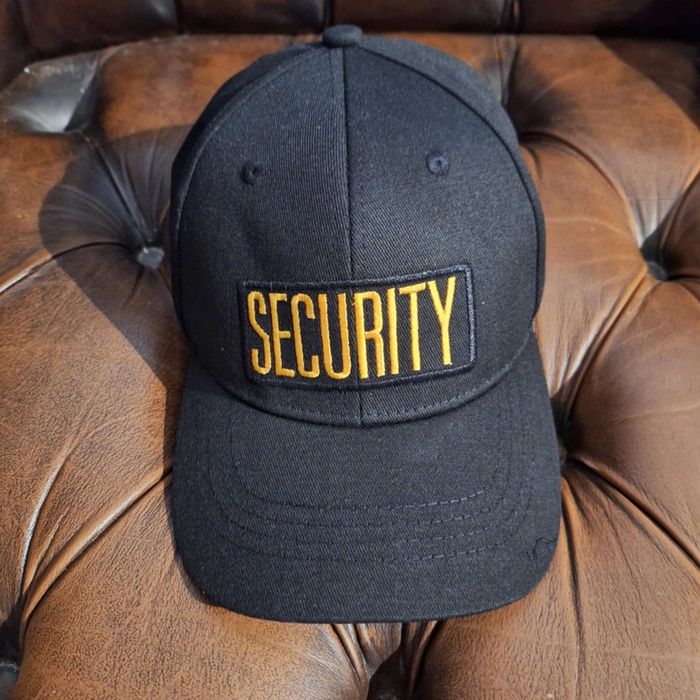 Casquette ajustable "Security" Entre protection et mode tendance - photo numéro 2