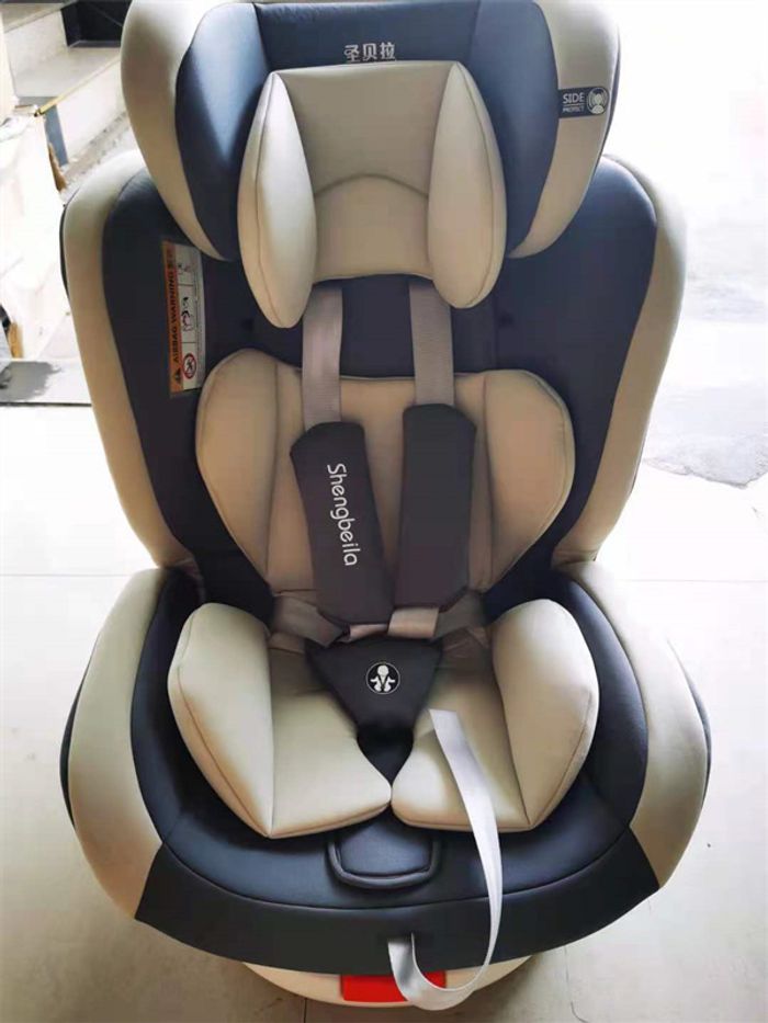 Sièges de sécurité auto
