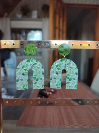 Boucle d'oreille feuillage