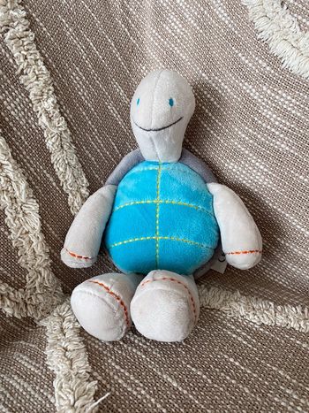 Peluche doudou 28cm Obaïbi tortue bleu et grise très bon état