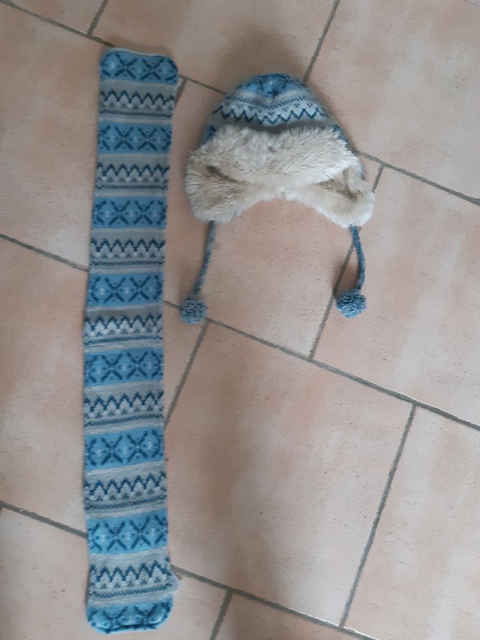 Ensemble bonnet + écharpe