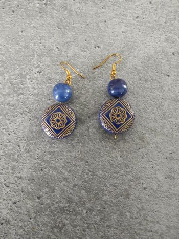 Paire boucles d'oreilles