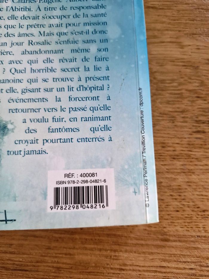 Livre. Sous le manteau du silence.  Claire  Bergeron - photo numéro 3
