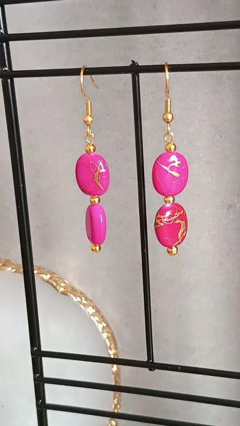 Jolie paire de boucles d'oreilles