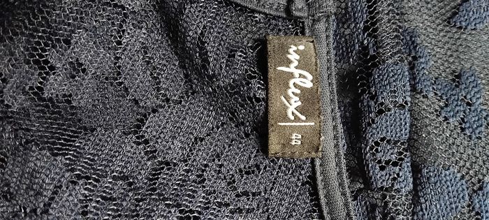 Robe bleue dentelle - photo numéro 3