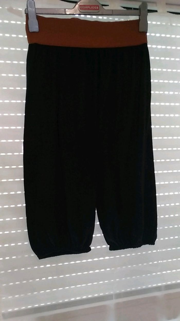 Pantacourt noir - photo numéro 2