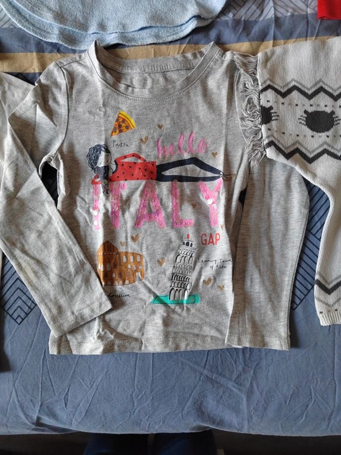 Lot fille 4 ans - photo numéro 3