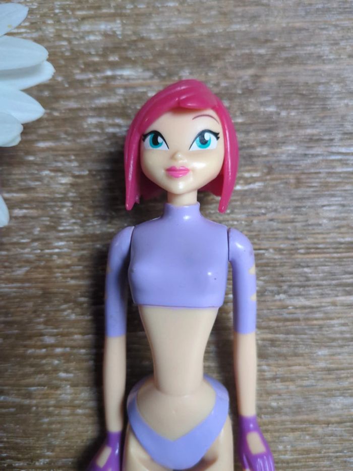 Poupée Winx Tecna - photo numéro 2