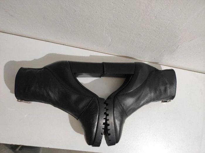 Bottines zippées en cuir véritable à talons Zara trafaluc Heel moto ankle boots taille 38 moto - photo numéro 5