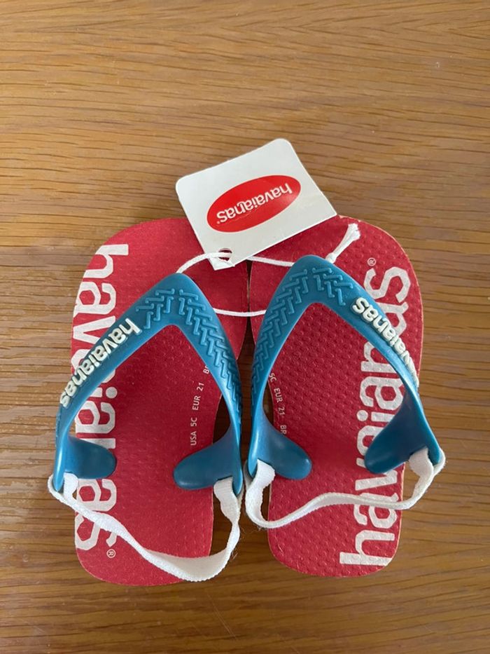 Tong Havaianas bébé