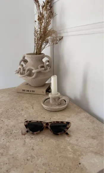 Lunettes de soleil noir neuf Sonnenbrillen Sunglasses Gafas sol Occhiali da sole Zonnebrillen