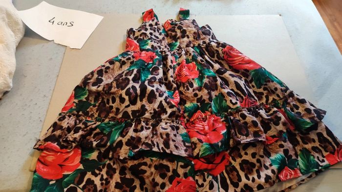 robe fleurs - photo numéro 2