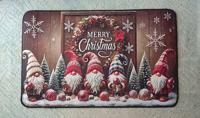 Tapis de sol de Noël. Taille 79cm sur 50cm. Neuf